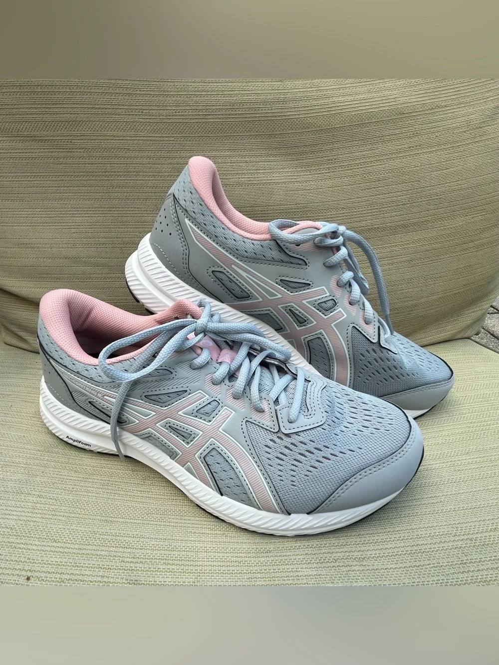 ASICS Women's Light grey and Pink Running Sneakers